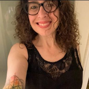 Meet your Posher, Shari